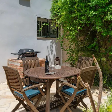 Casa Jardin Natural Villa *